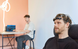 Behandlung Neurofeedback in der Focus Lab Praxis in München mit Ferdinand Kozel 
